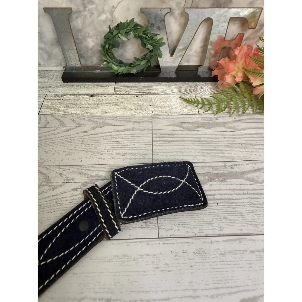 Vintage JC Penneys Blue Suede Belt 1.5